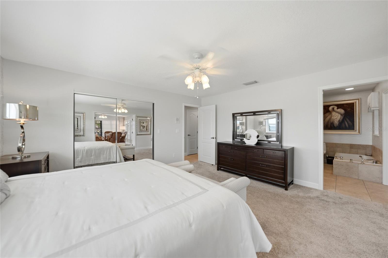 Image 15 of 31 For 374 Severin Road Se