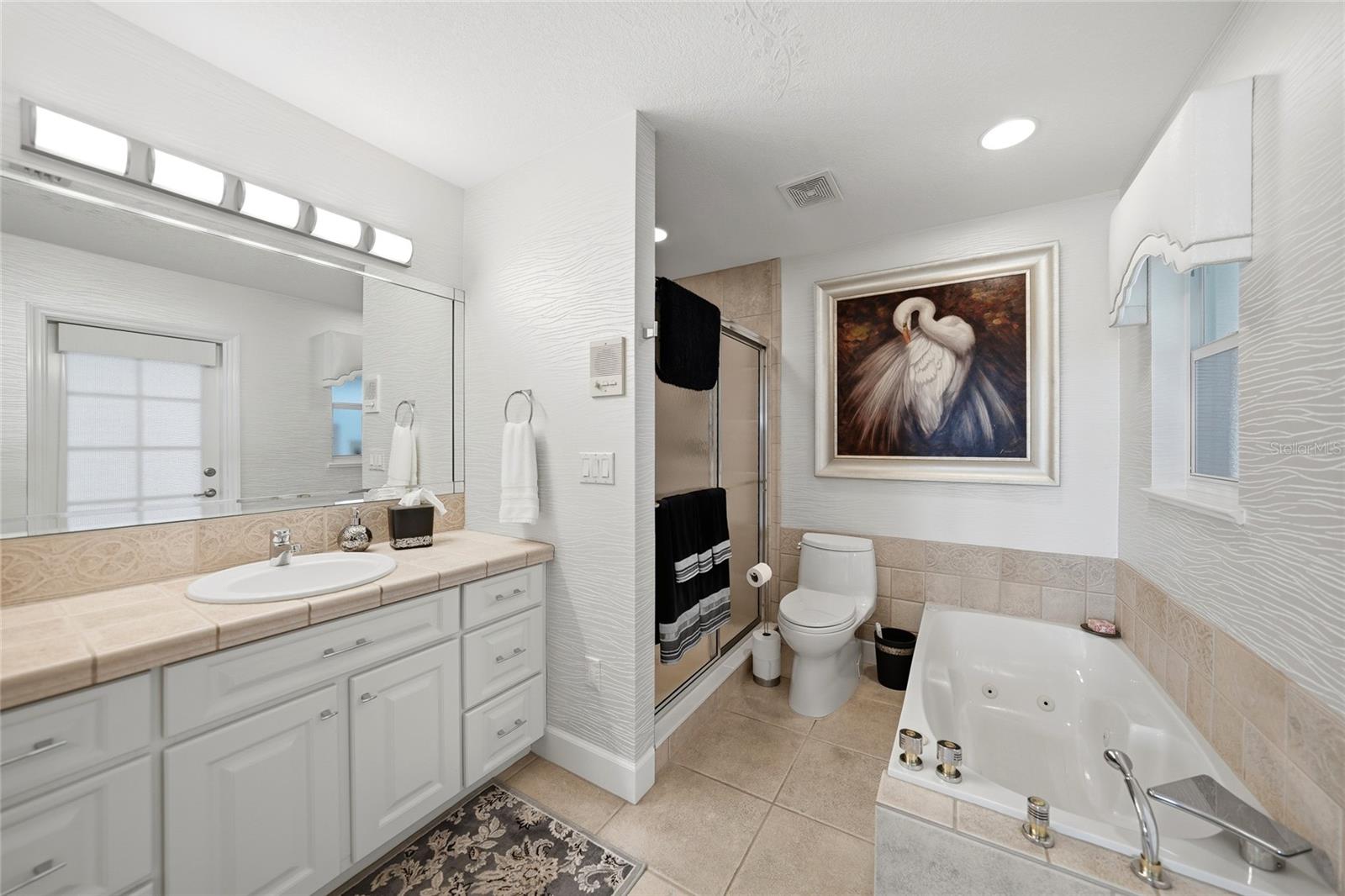 Image 16 of 31 For 374 Severin Road Se