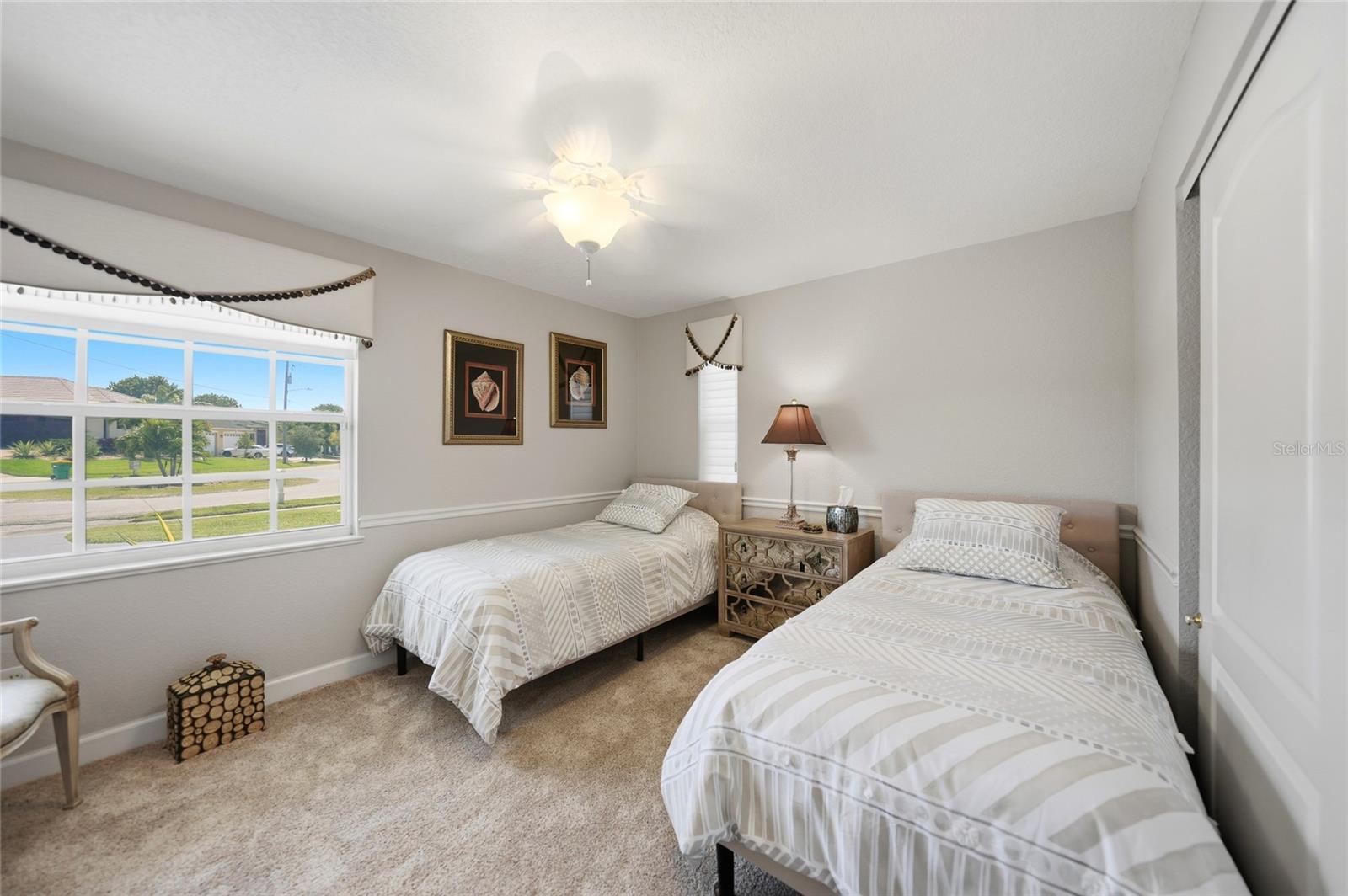 Image 21 of 31 For 374 Severin Road Se