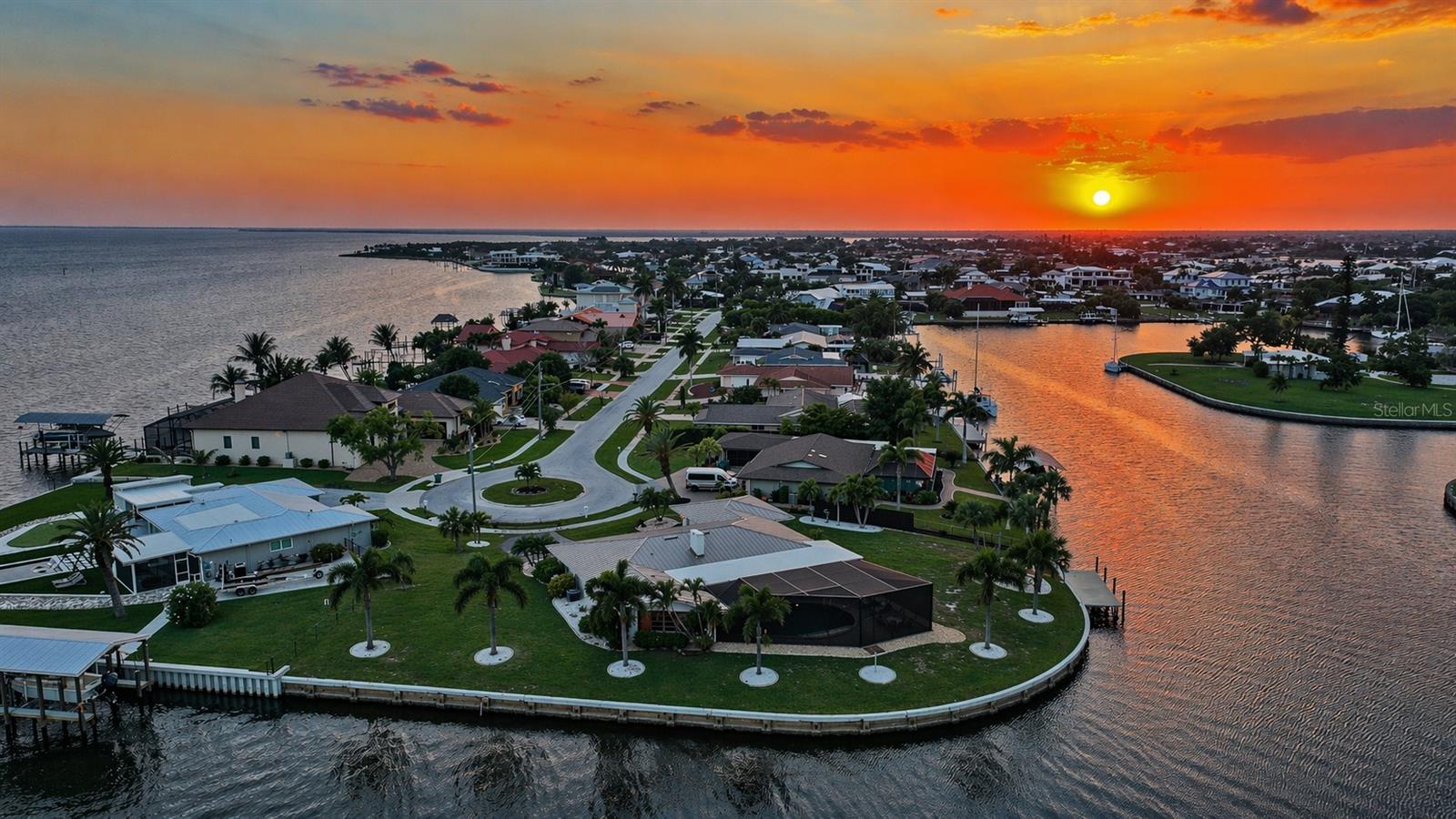 Image 28 of 31 For 374 Severin Road Se