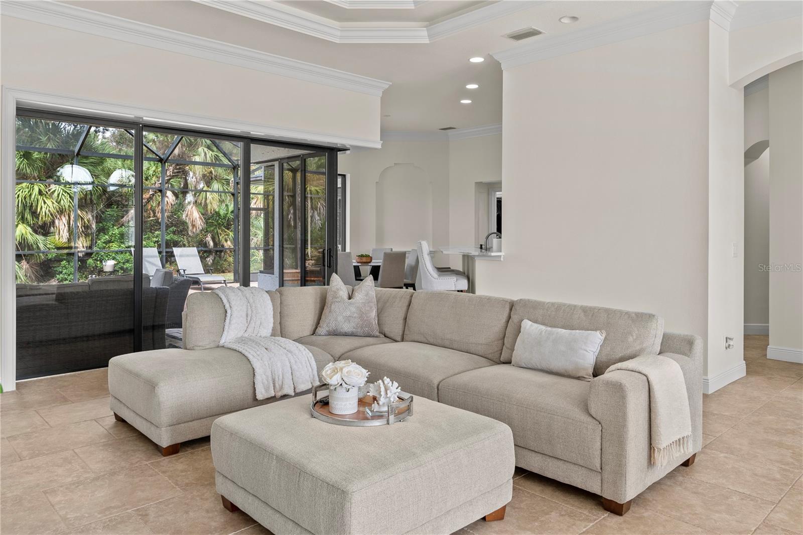 Image 11 of 51 For 3393 Haberland Boulevard