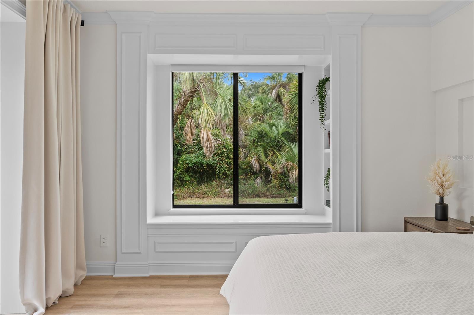 Image 26 of 51 For 3393 Haberland Boulevard