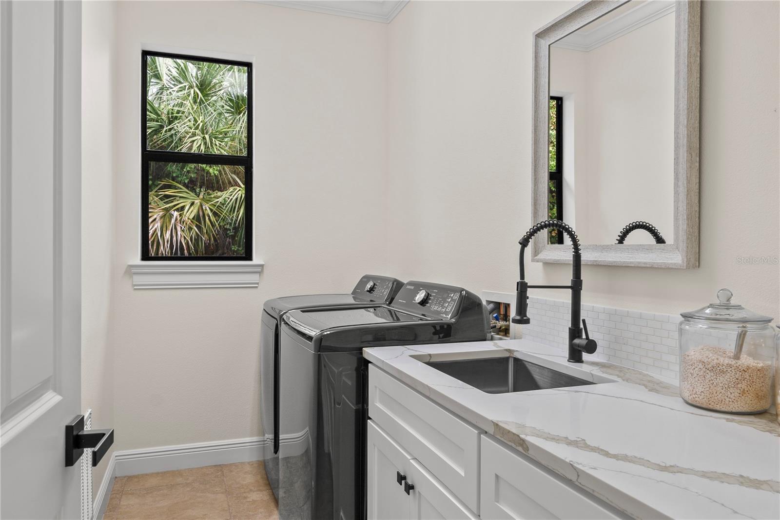 Image 40 of 51 For 3393 Haberland Boulevard