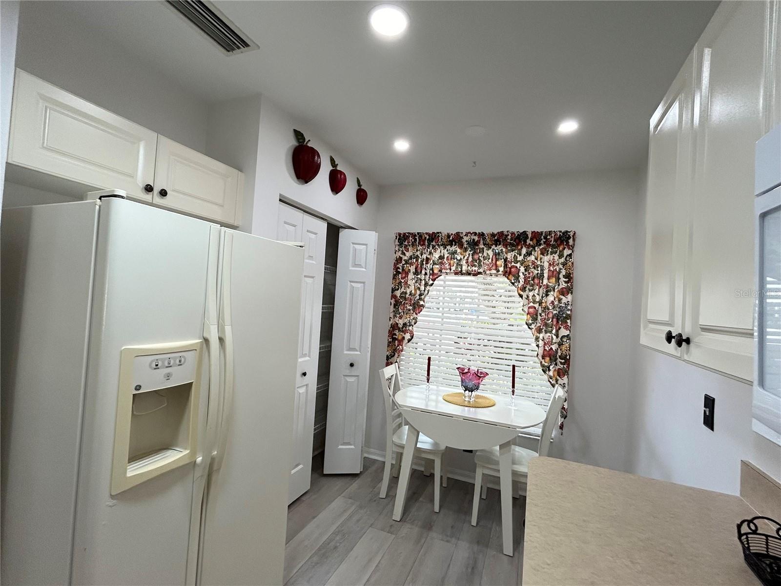 Image 10 of 56 For 19365 Water Oak Drive J107