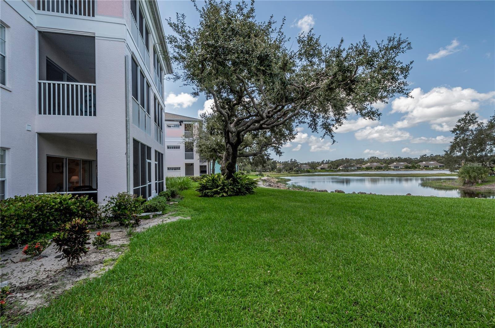 Image 39 of 56 For 19365 Water Oak Drive J107