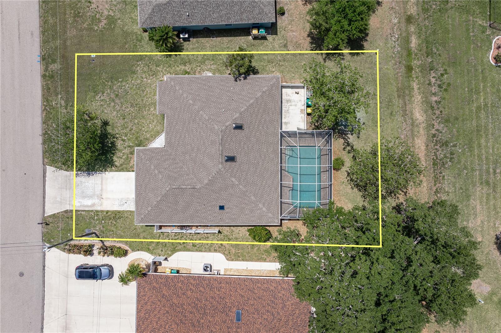 Image 13 of 53 For 1393 Vermouth Lane