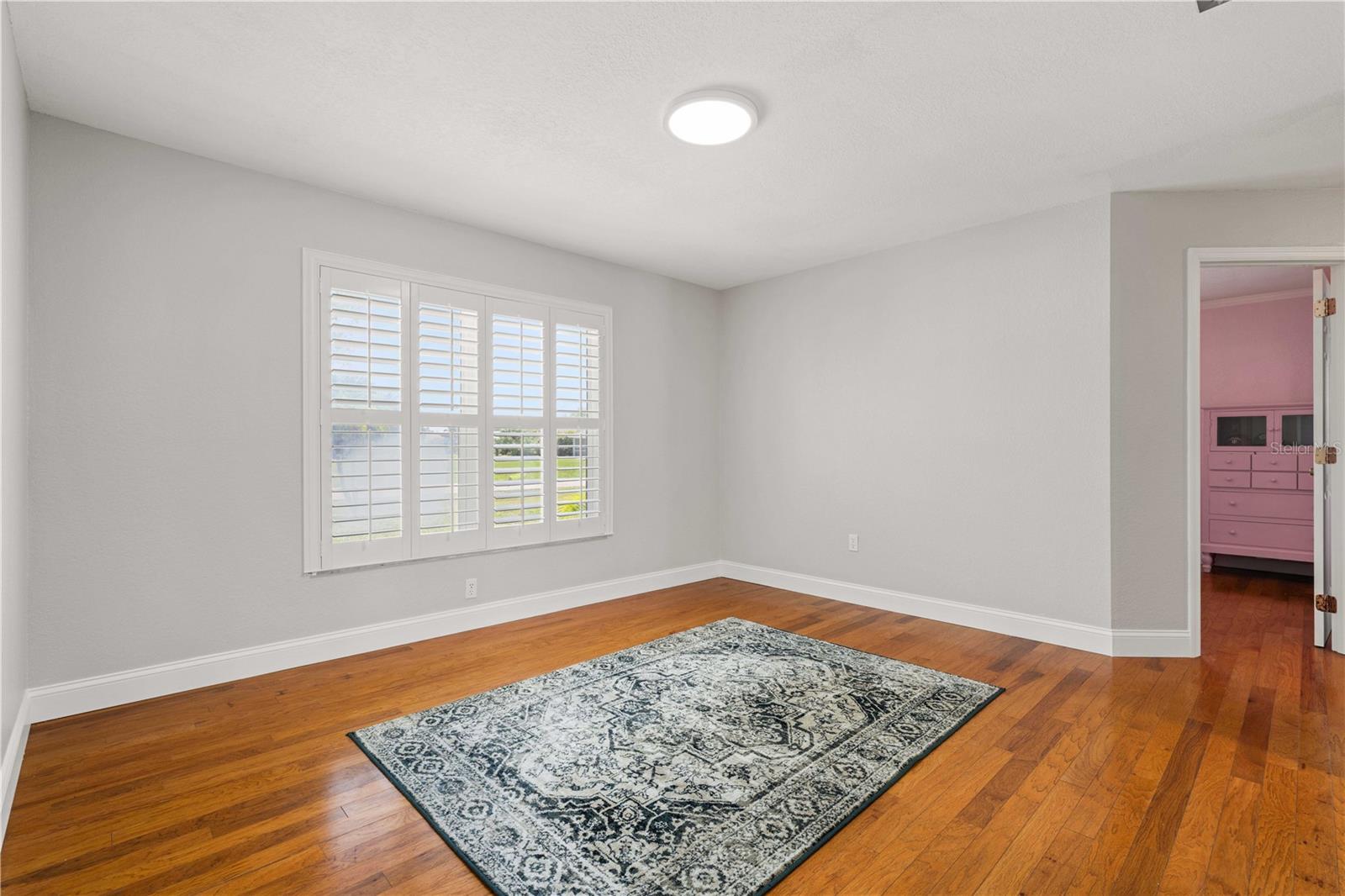 Image 22 of 53 For 1393 Vermouth Lane