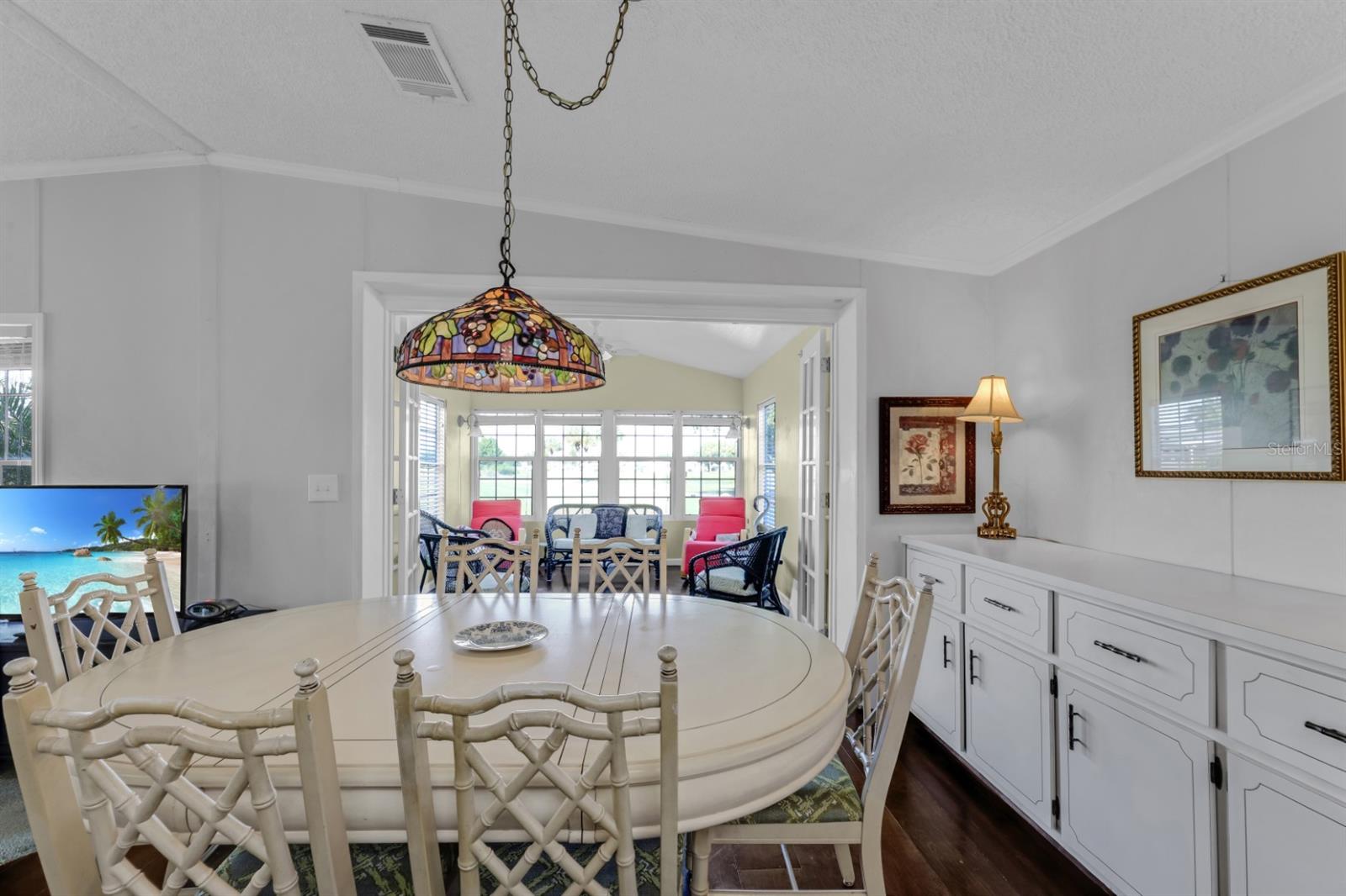 Image 12 of 93 For 2100 Kings Highway 364