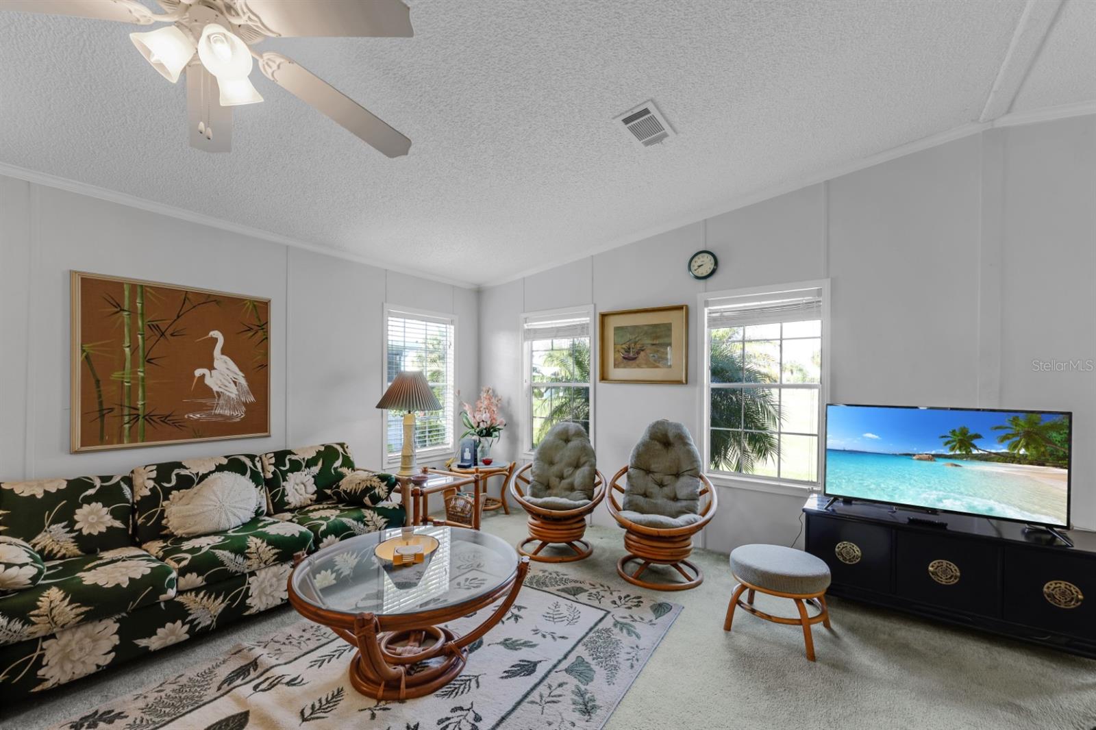 Image 17 of 93 For 2100 Kings Highway 364