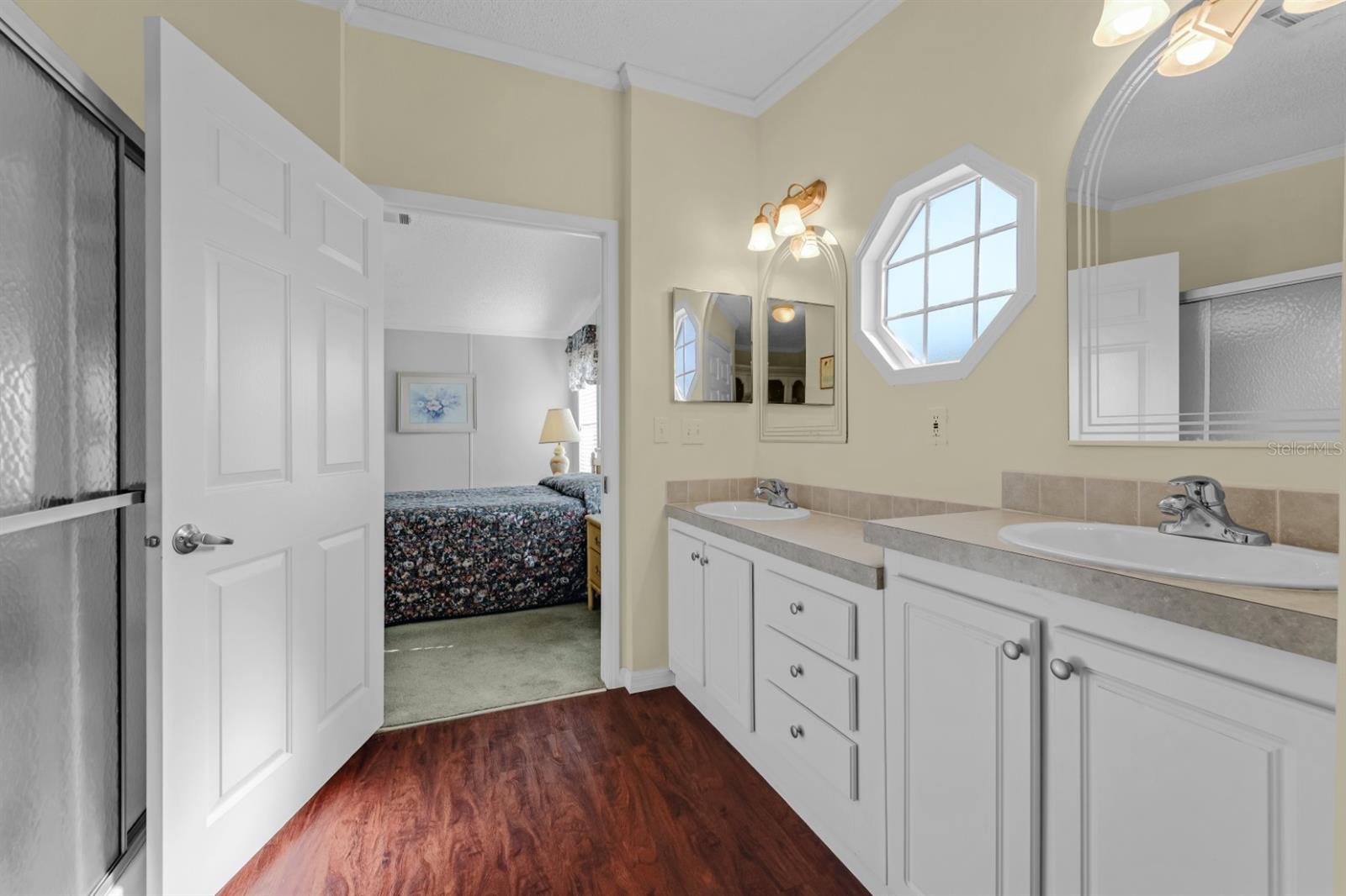 Image 25 of 93 For 2100 Kings Highway 364