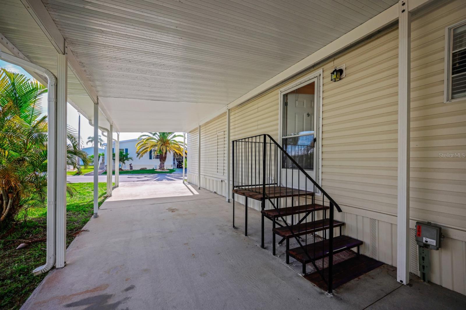 Image 7 of 93 For 2100 Kings Highway 364