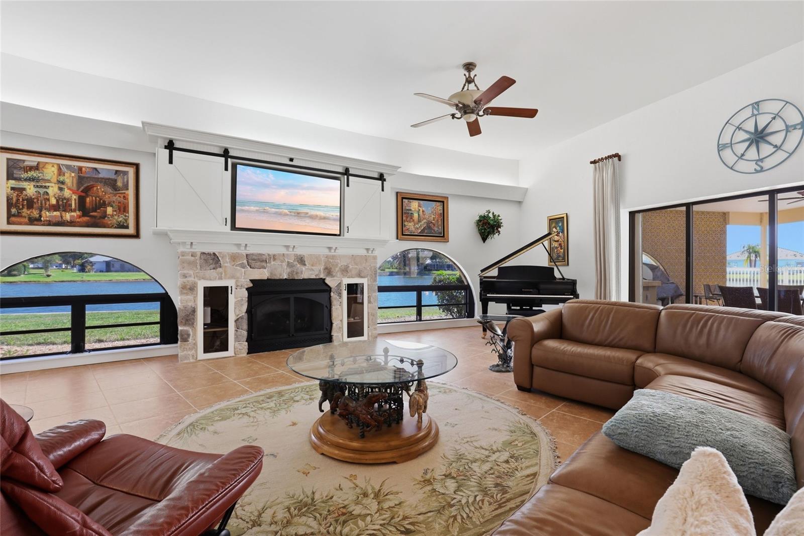 Image 10 of 59 For 12902 David Drive