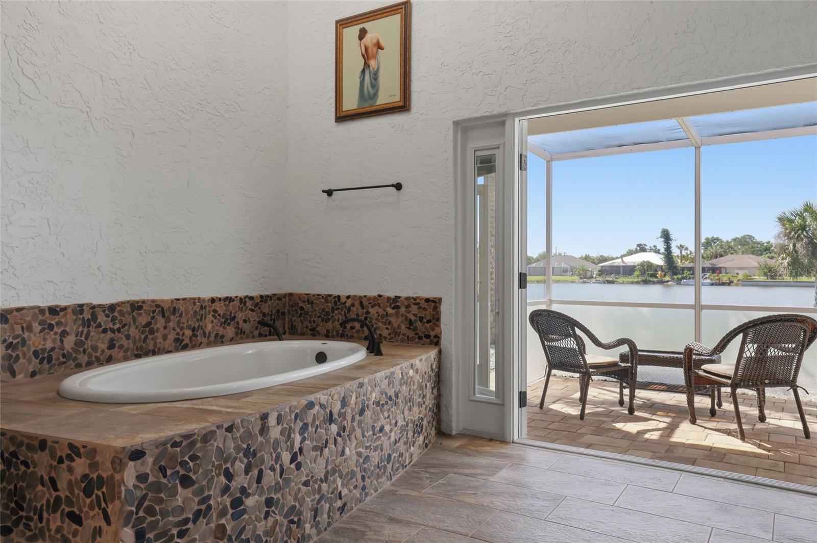 Image 19 of 59 For 12902 David Drive