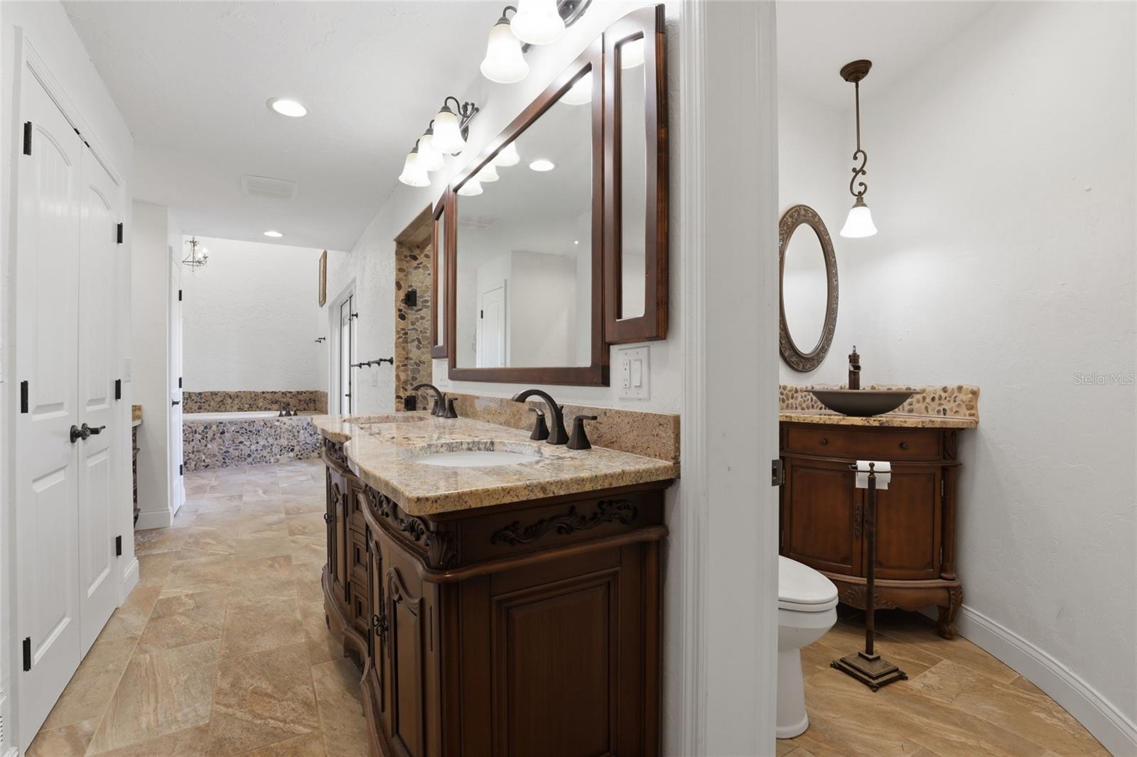 Image 24 of 59 For 12902 David Drive