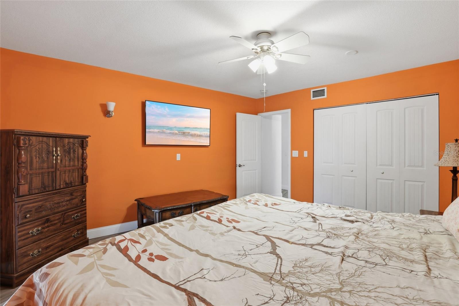 Image 31 of 59 For 12902 David Drive