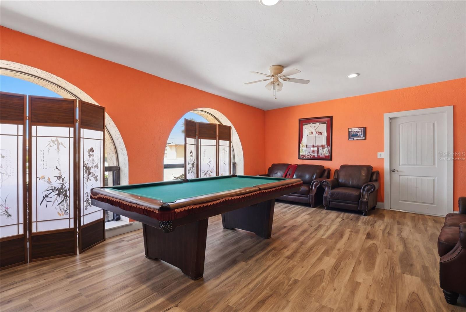 Image 34 of 59 For 12902 David Drive