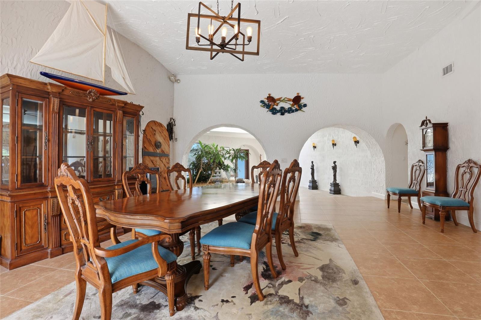 Image 8 of 59 For 12902 David Drive