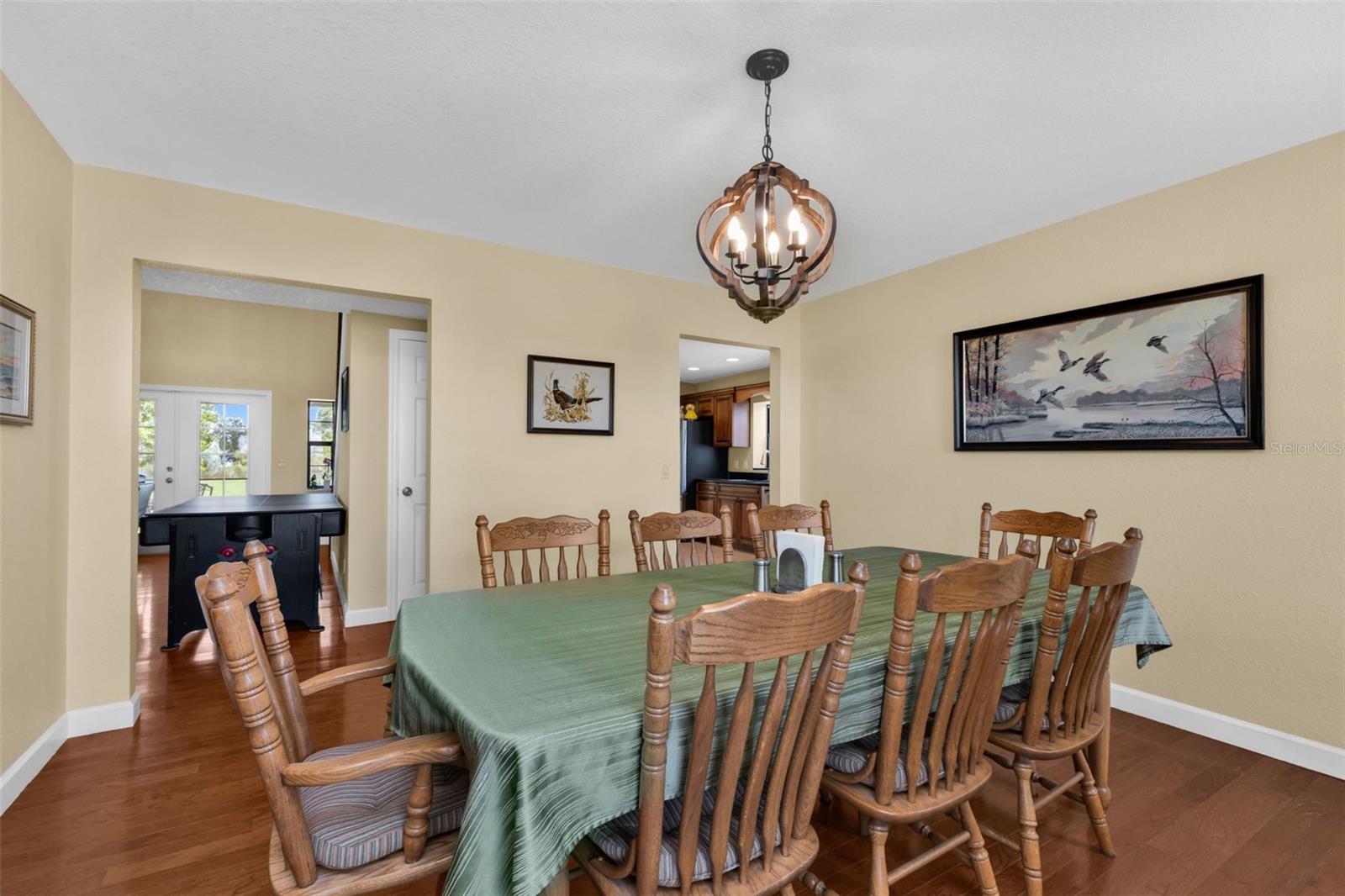 Image 11 of 66 For 7662 Liverpool Road