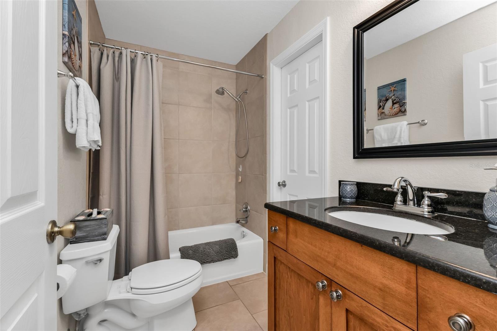 Image 35 of 66 For 7662 Liverpool Road