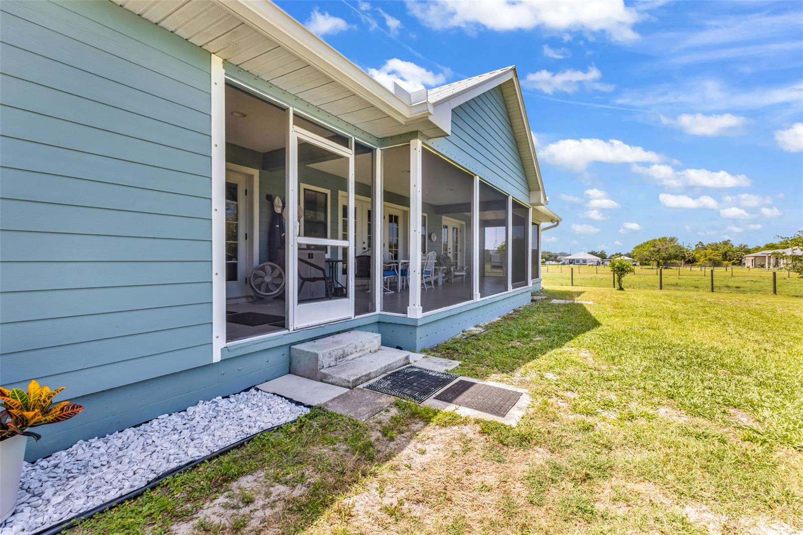 Image 37 of 66 For 7662 Liverpool Road