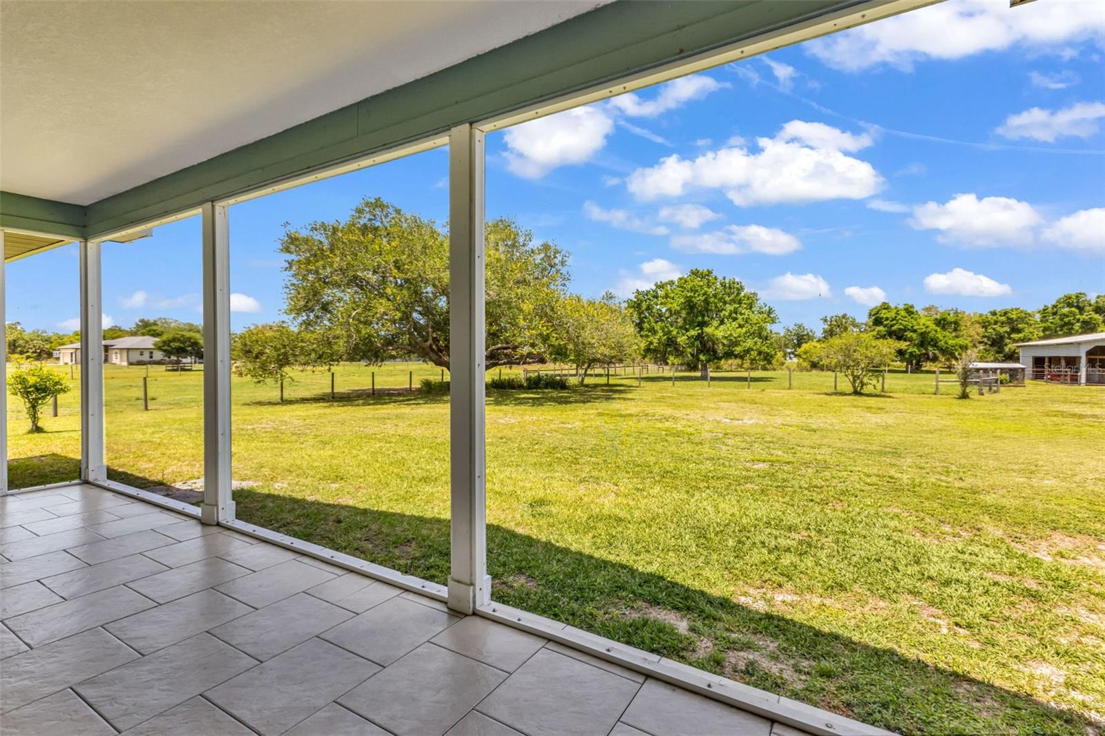 Image 40 of 66 For 7662 Liverpool Road