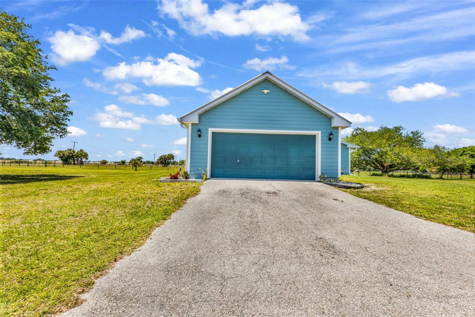 Image 44 of 66 For 7662 Liverpool Road