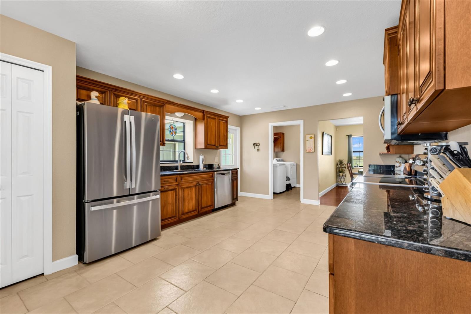 Image 9 of 66 For 7662 Liverpool Road