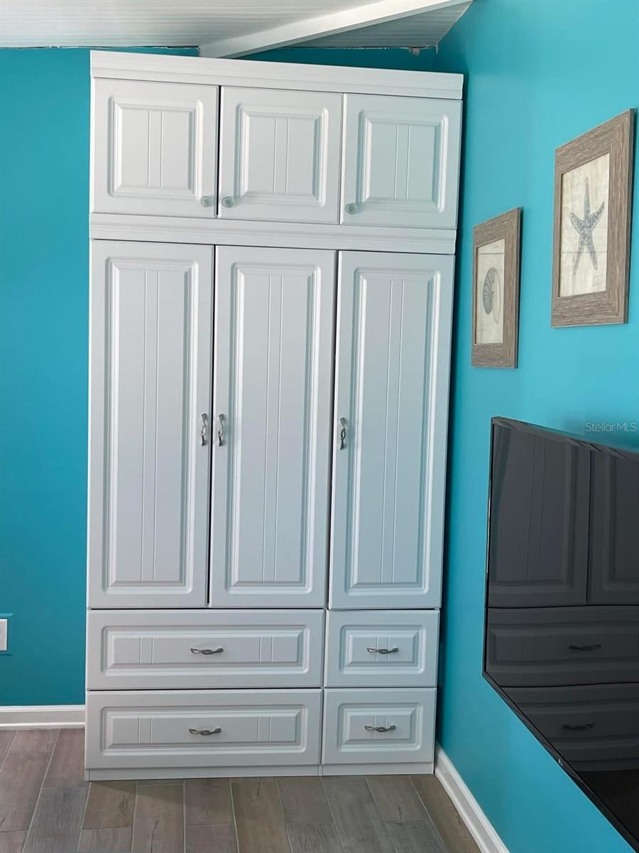 Image 12 of 23 For 46900 Bermont Road 139