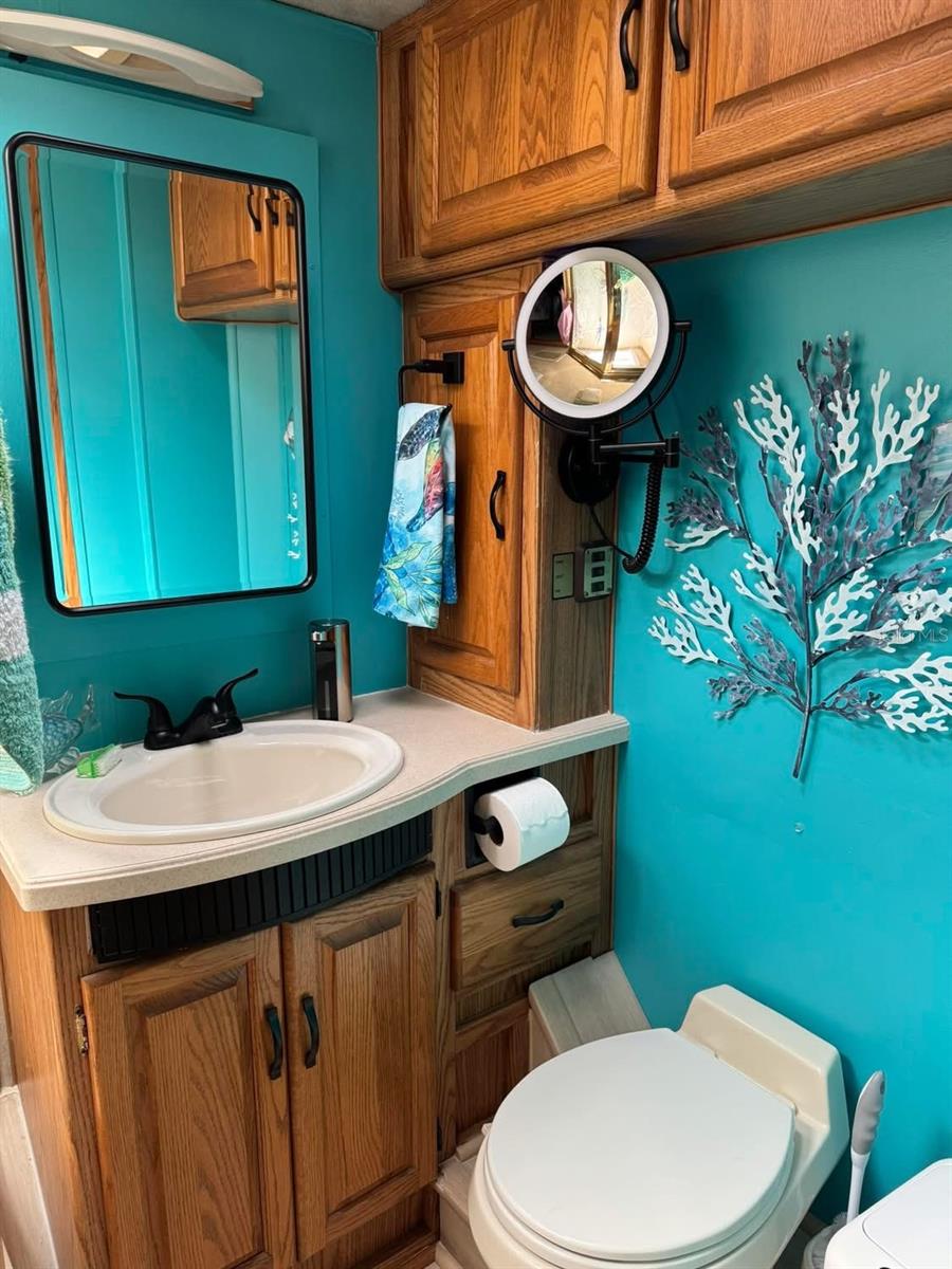 Image 8 of 23 For 46900 Bermont Road 139