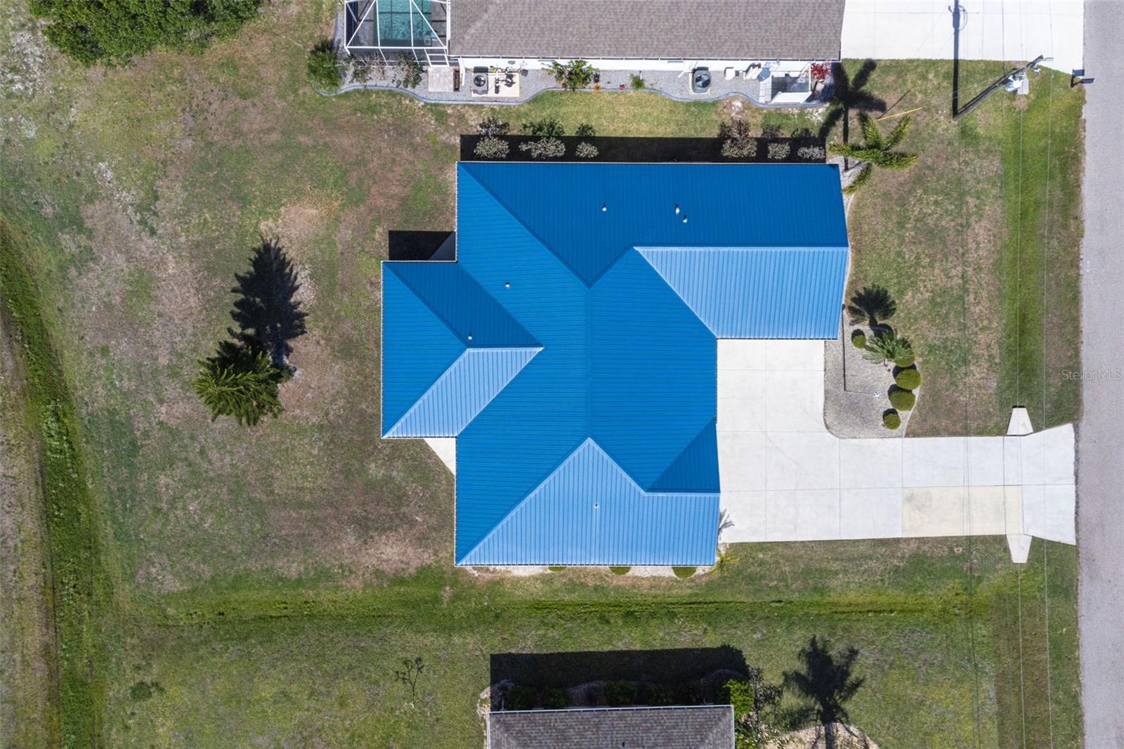 Image 32 of 36 For 25391 Rupert Road