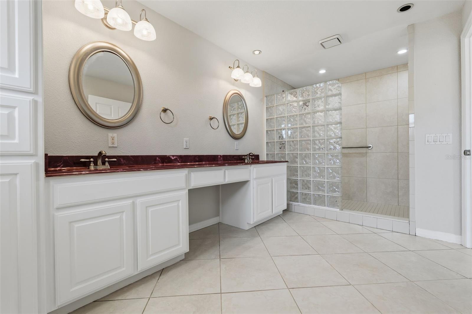 Image 5 of 36 For 25391 Rupert Road