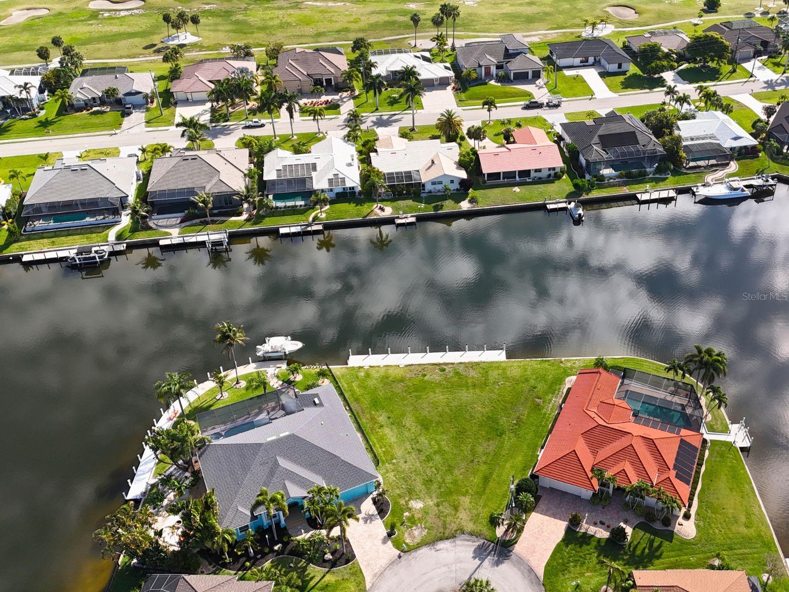 Image 3 of 5 For 402 Valletta Court