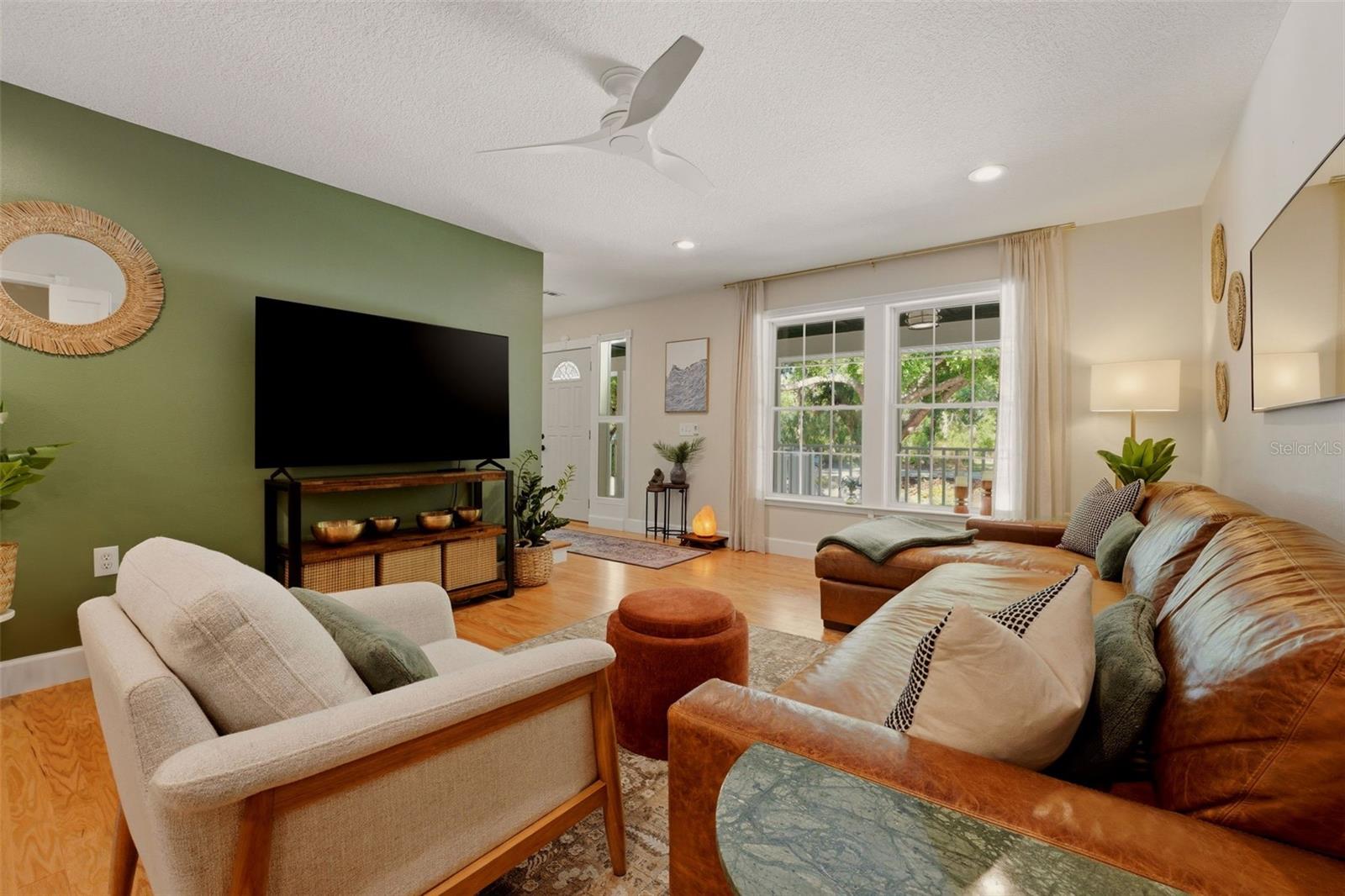 Image 10 of 75 For 5438 Cold Spring Lane