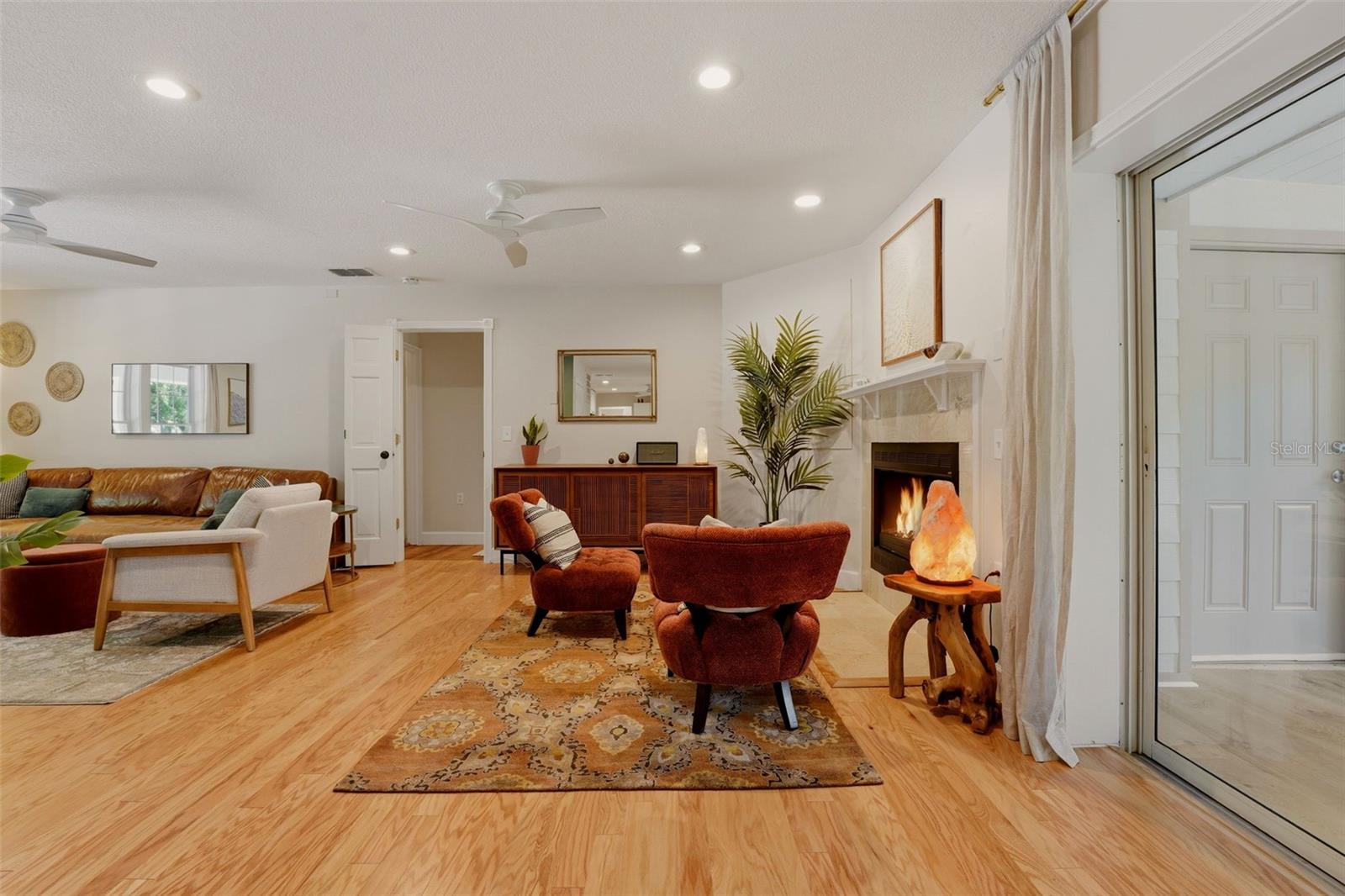 Image 14 of 75 For 5438 Cold Spring Lane