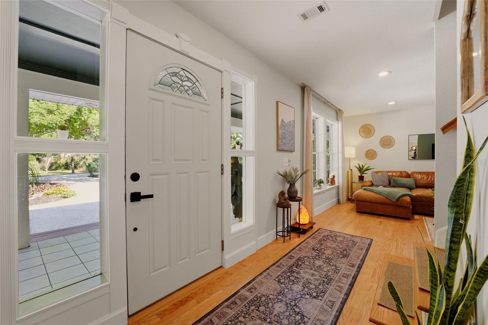 Image 7 of 75 For 5438 Cold Spring Lane