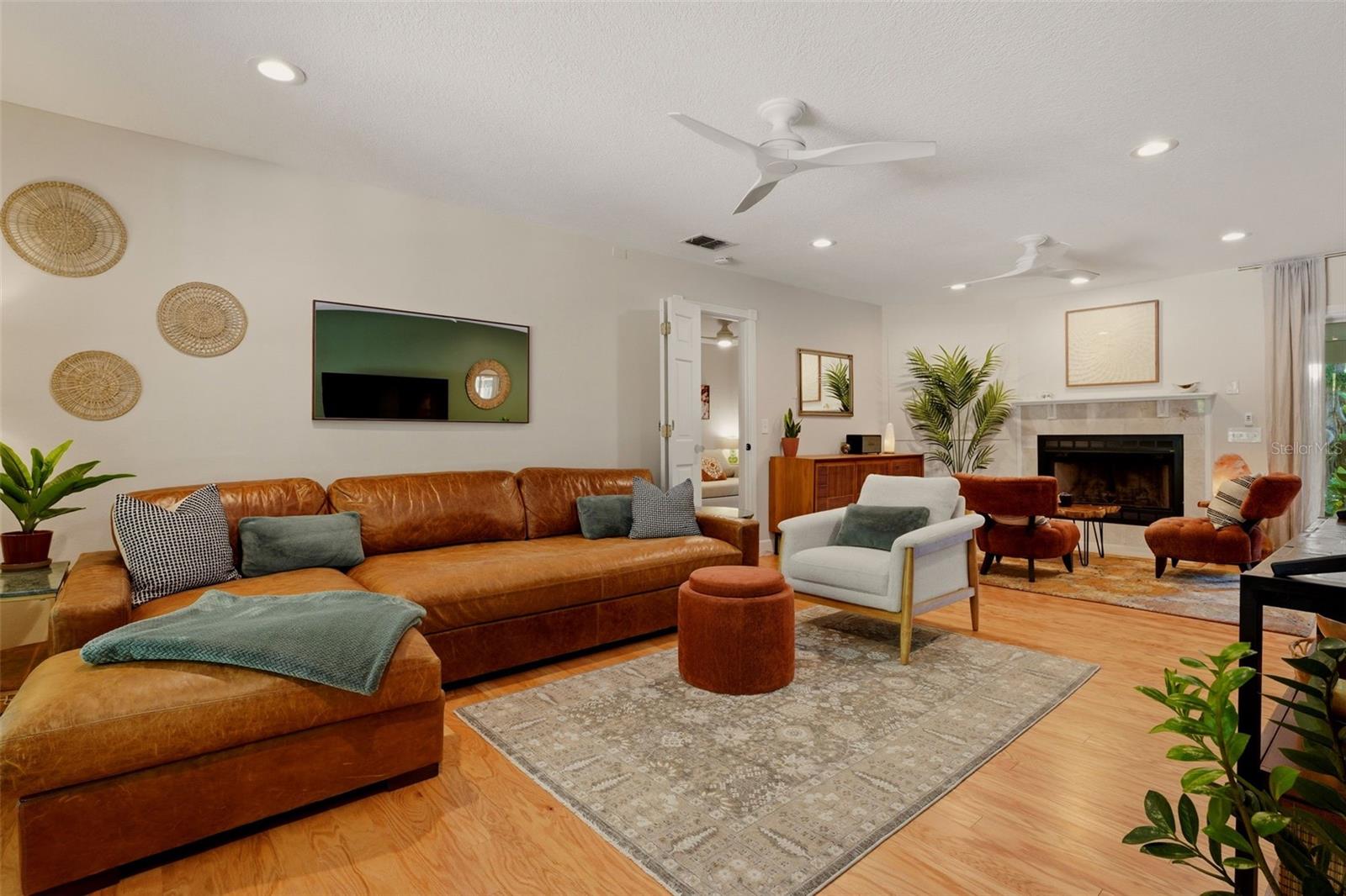 Image 9 of 75 For 5438 Cold Spring Lane