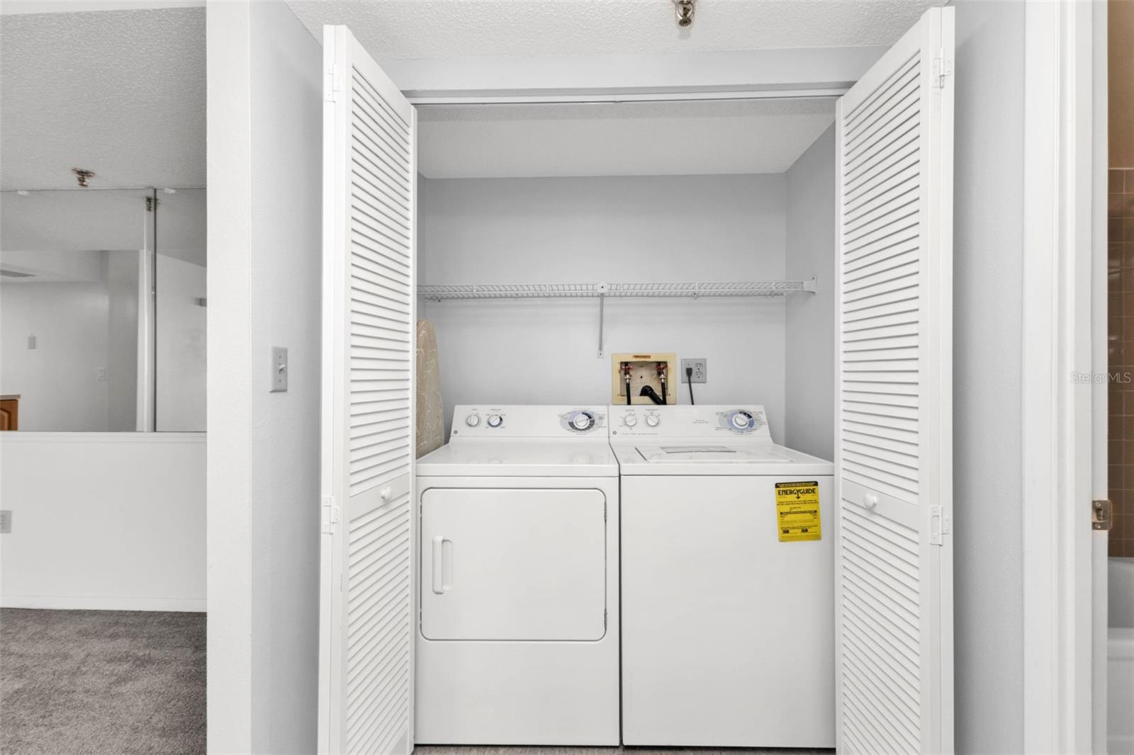 Image 18 of 61 For 3006 Caring Way 615