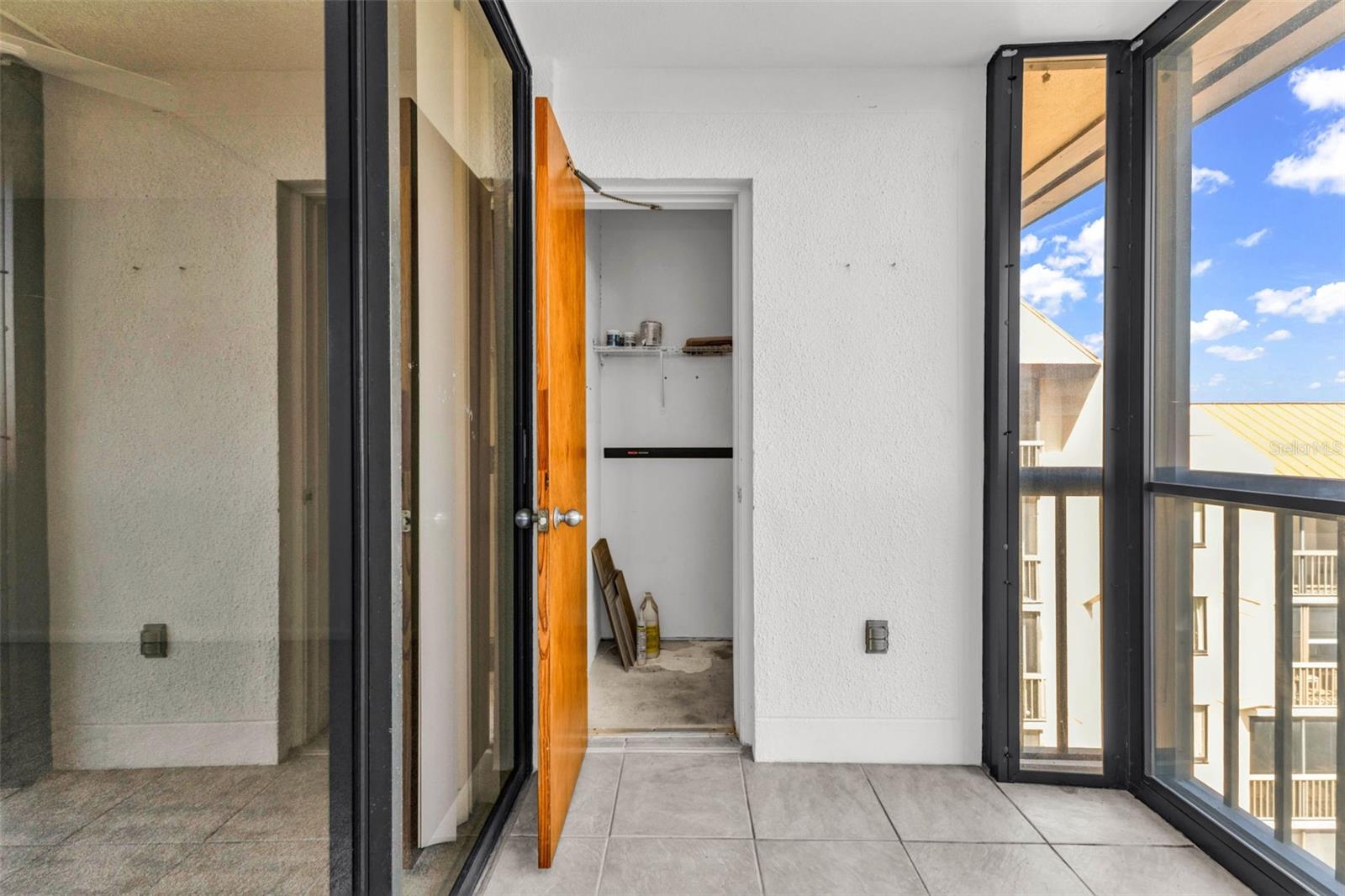 Image 29 of 61 For 3006 Caring Way 615