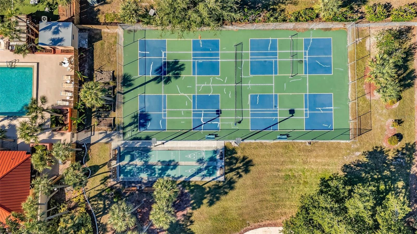 Image 3 of 61 For 3006 Caring Way 615