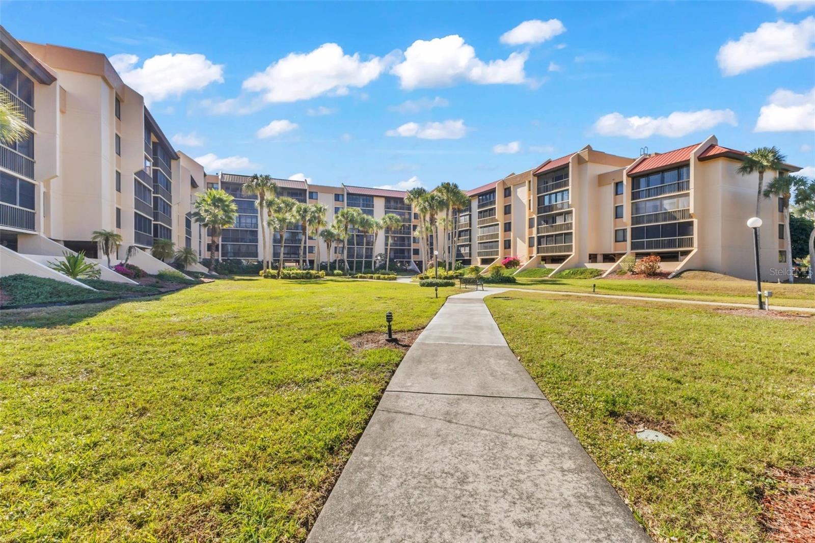 Image 35 of 61 For 3006 Caring Way 615