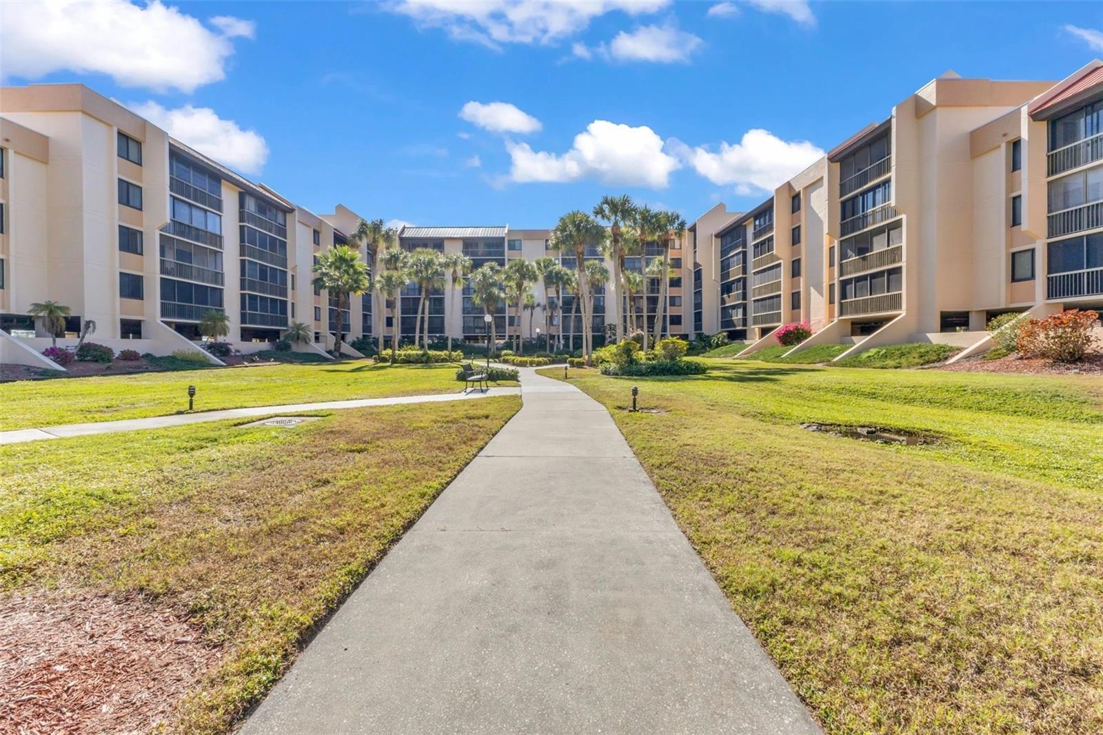 Image 36 of 61 For 3006 Caring Way 615