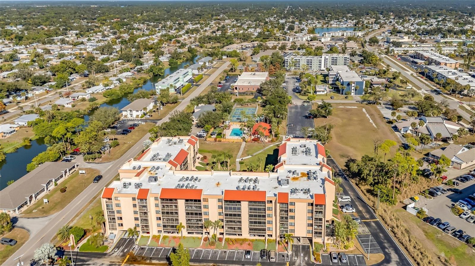 Image 54 of 61 For 3006 Caring Way 615