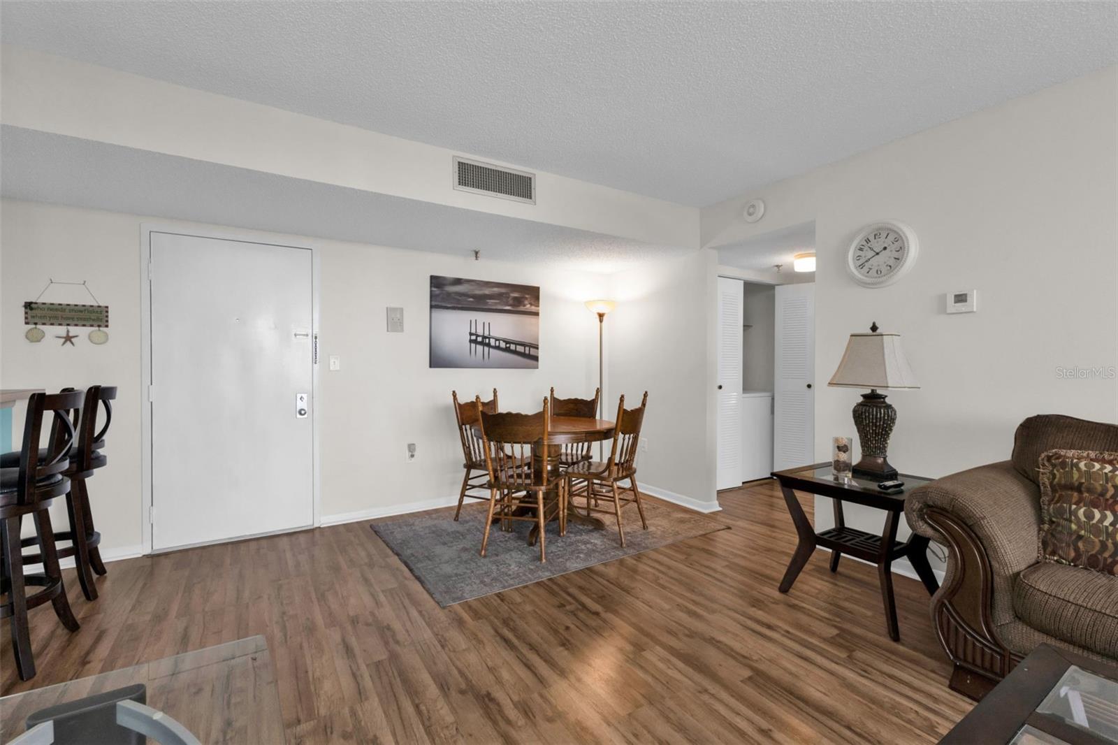 Image 10 of 46 For 21405 Olean Boulevard 528