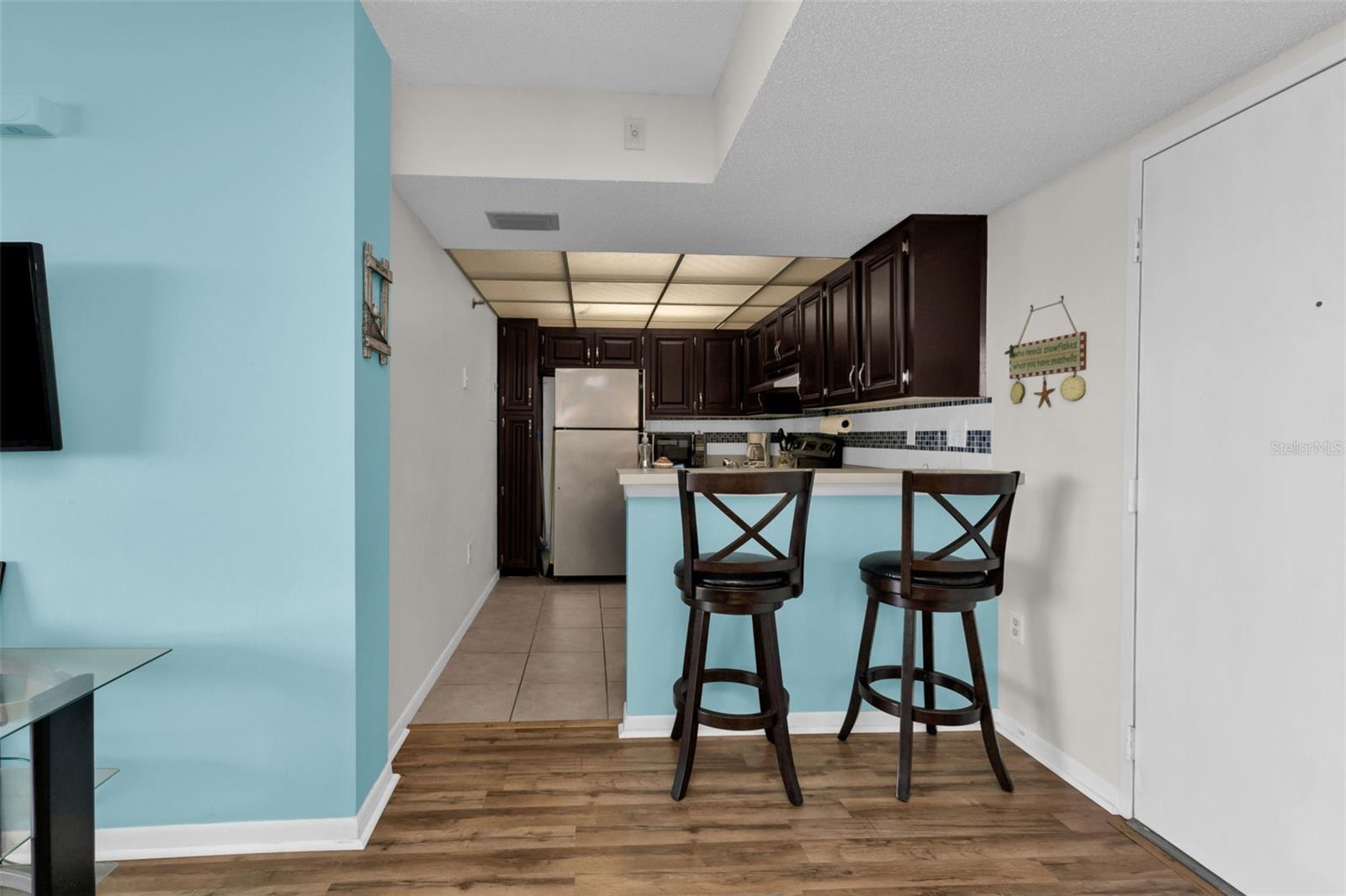 Image 15 of 46 For 21405 Olean Boulevard 528