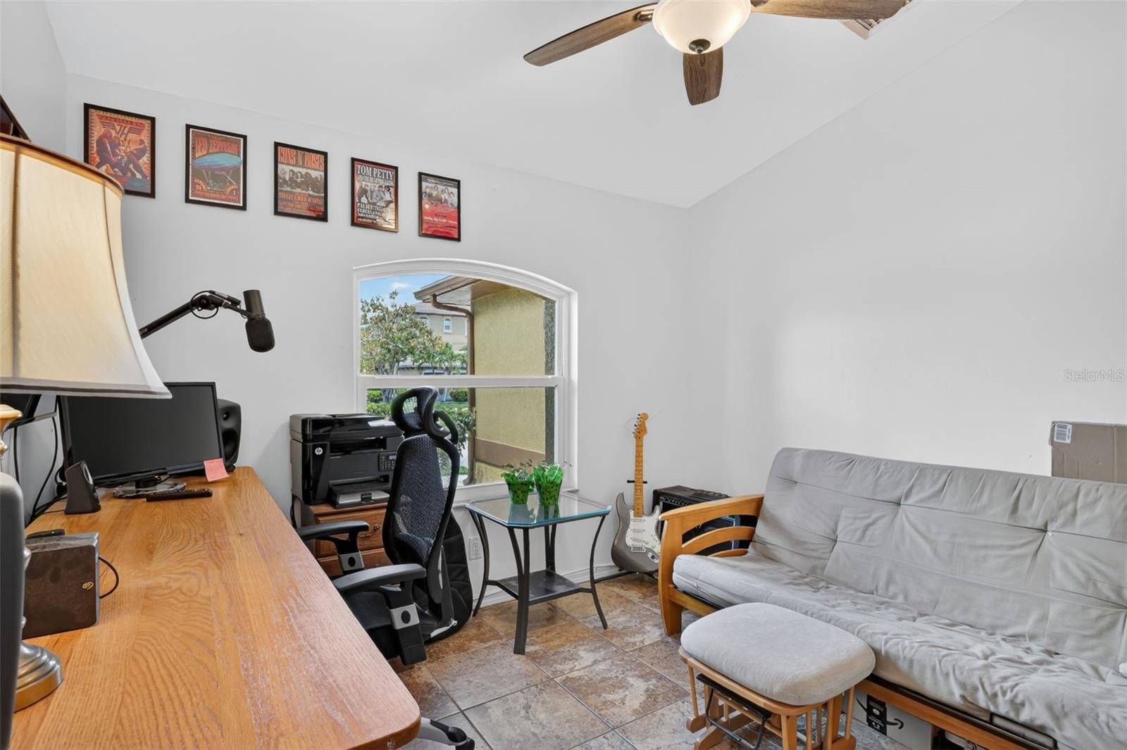 Image 11 of 62 For 3809 Agualinda Boulevard