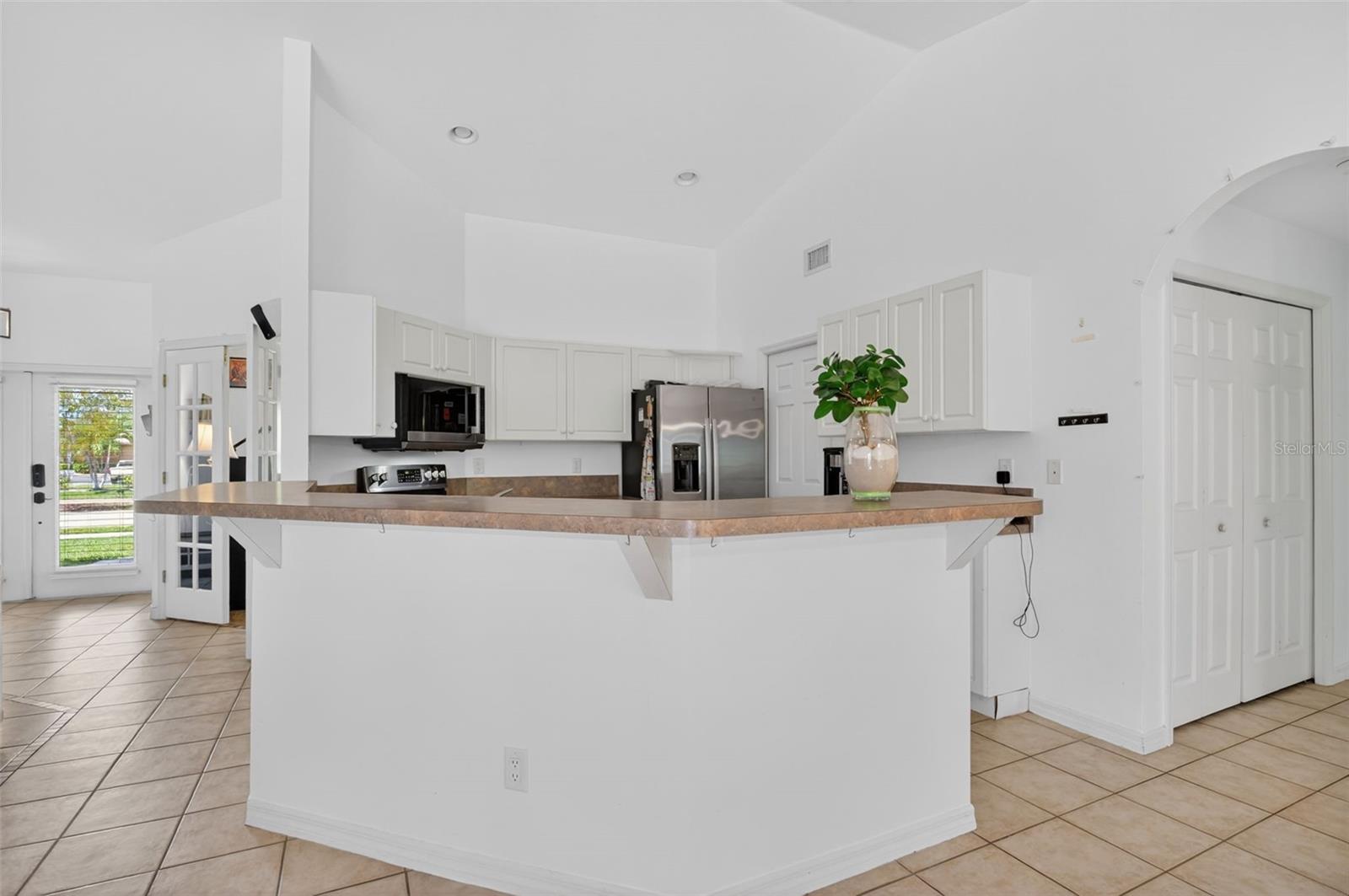 Image 20 of 62 For 3809 Agualinda Boulevard