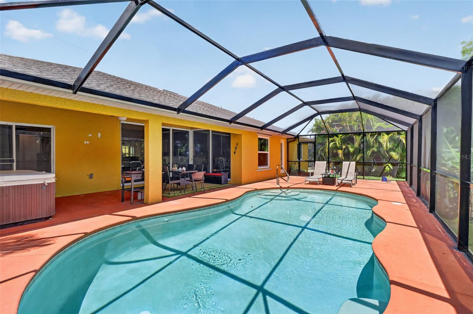 Image 38 of 62 For 3809 Agualinda Boulevard
