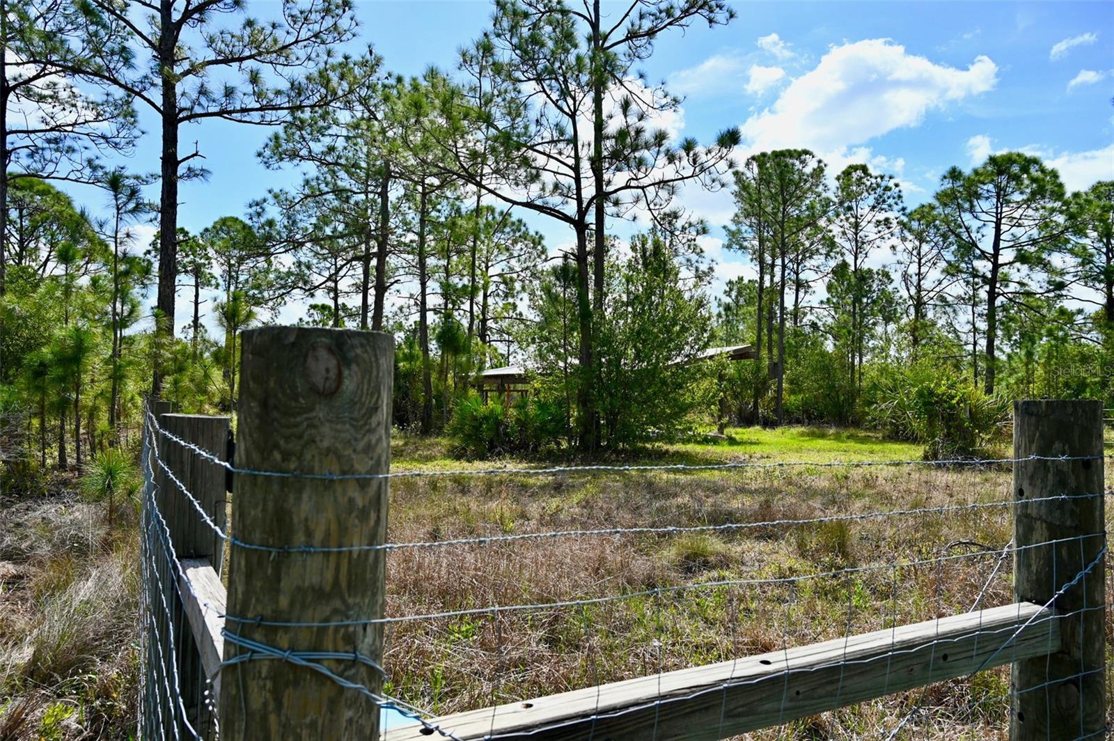 Image 11 of 31 For 47200 Bermont Road