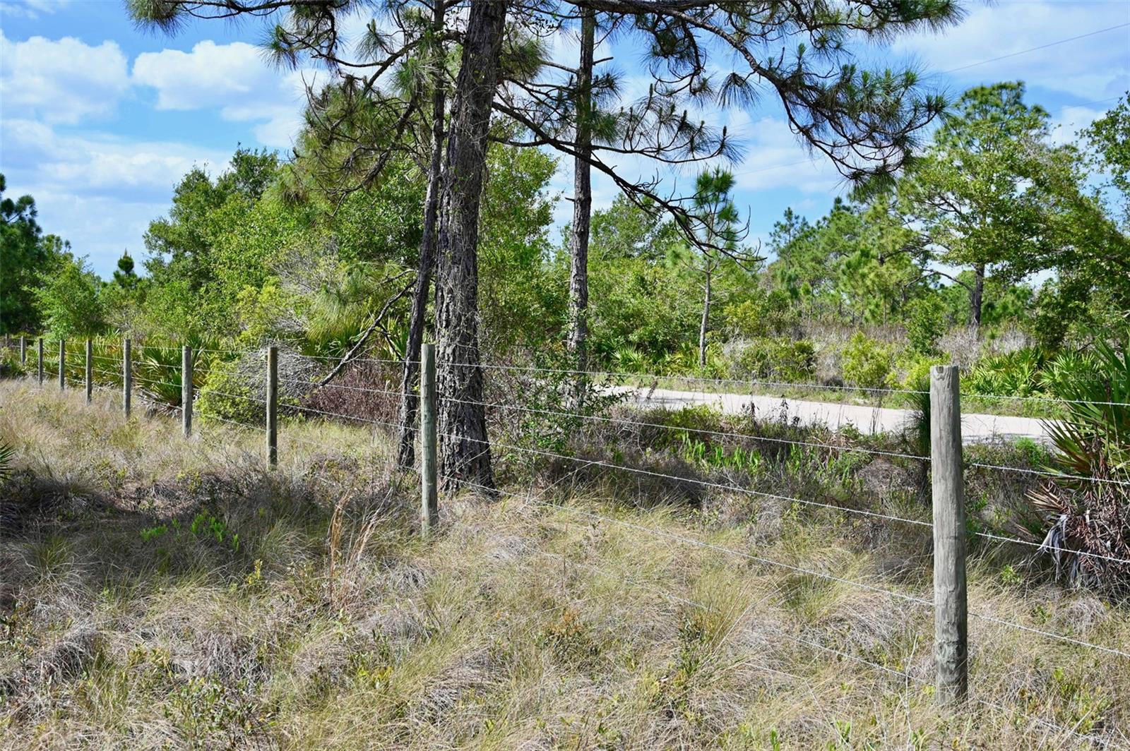 Image 7 of 31 For 47200 Bermont Road