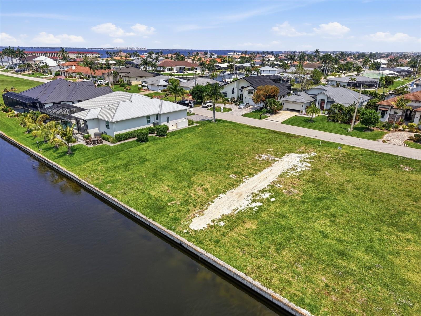 Image 23 of 30 For 81 Colony Point Drive